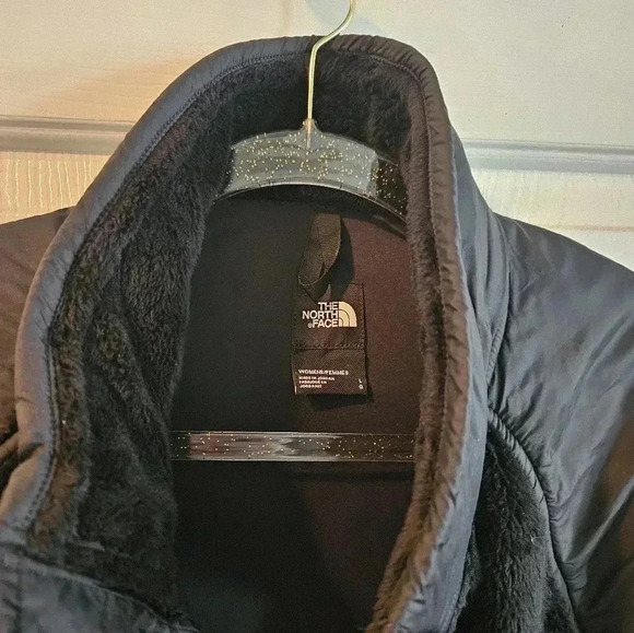 NWOT The North Face versa velour jacket - Picture 4 of 8